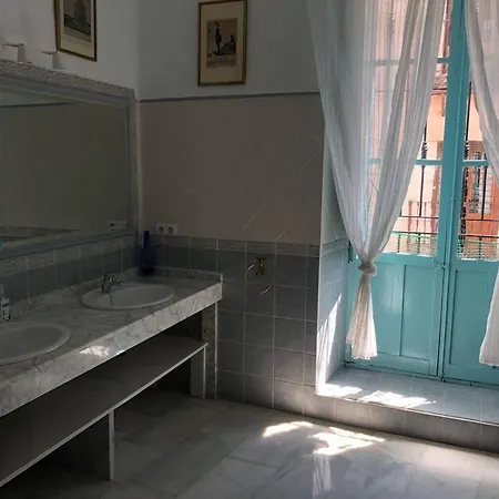 Casa De Los Balcones Feriehus